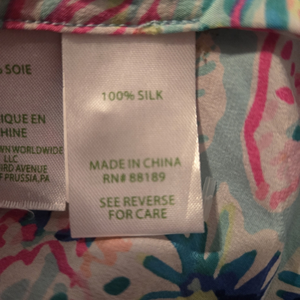 🌸 Lilly Pulitzer Elsa 100% Silk,  Gypsea Top In Serene Blue. Size SM. - Picture 6 of 7